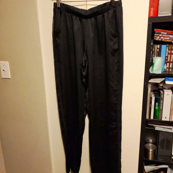 Lounge pants - Picture 1 of 3